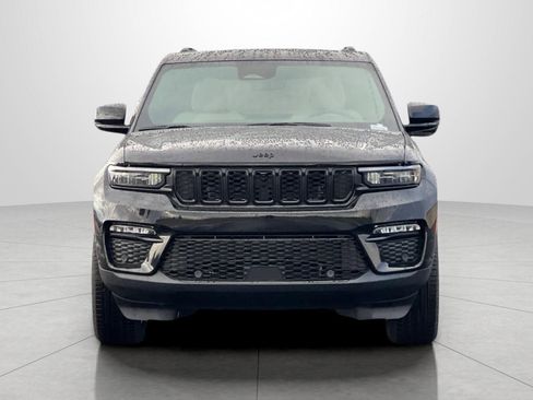 New 2025 Jeep Grand Cherokee Limited w/ Luxury Tech Group II image 3