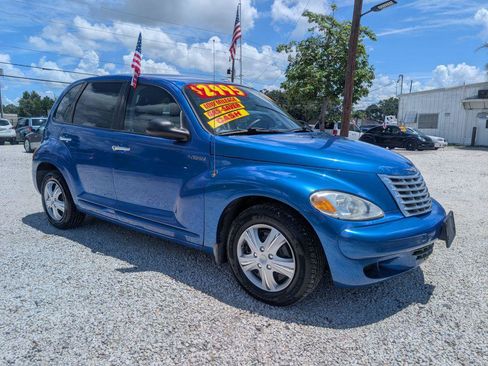 Used 2005 Chrysler PT Cruiser Touring FWD image 3