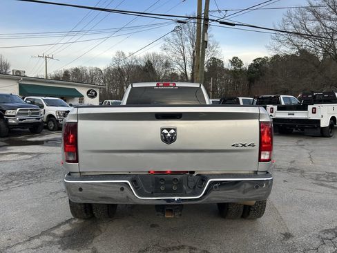 Used 2018 RAM 3500 Tradesman w/ Chrome Appearance Group image 7