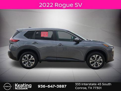 Certified 2022 Nissan Rogue SV FWD image 2