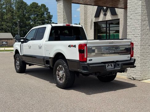 Used 2024 Ford F250 King Ranch AWD/4WD image 11