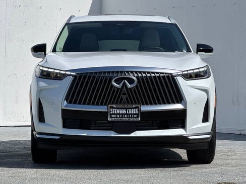 New 2026 INFINITI QX60 Luxe w/ Family Package AWD/4WD image 2
