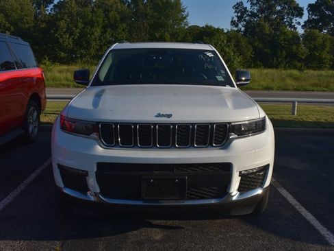 Used 2022 Jeep Grand Cherokee L Limited AWD/4WD image 2