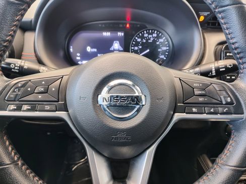 Used 2021 Nissan Kicks SR image 19