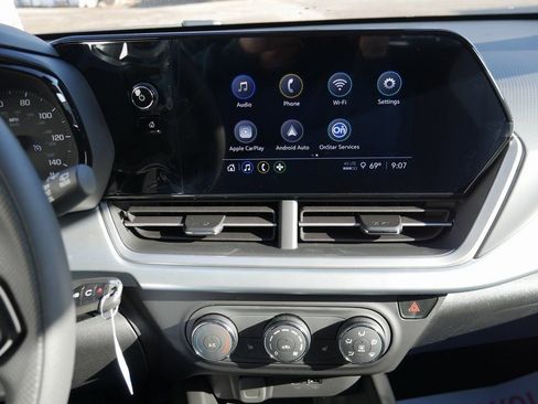 New 2026 Chevrolet Trax LS w/ LS Convenience Package image 15