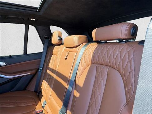 Used 2024 BMW X5 M60i image 14