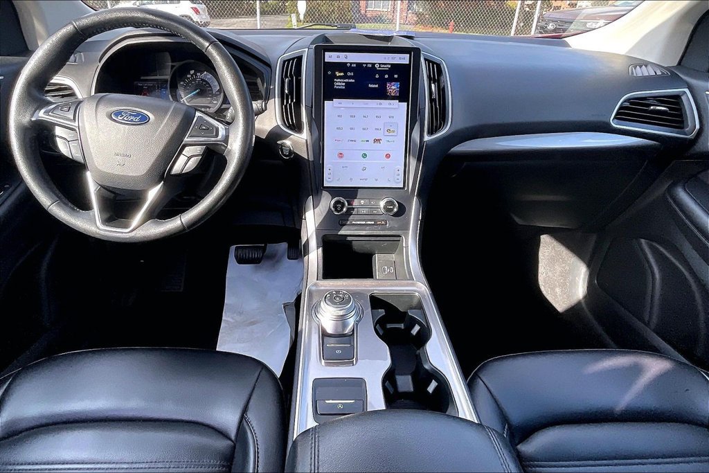 Certified 2024 Ford Edge SEL AWD/4WD image 14