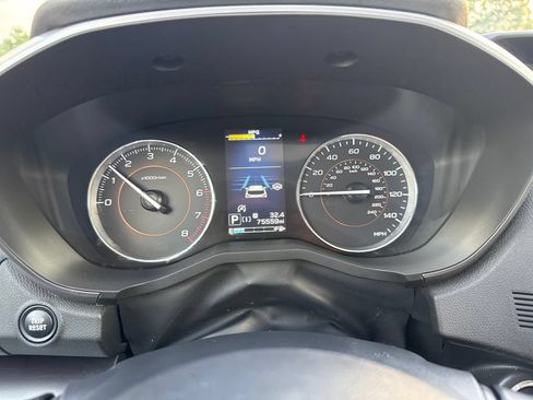 Used 2022 Subaru Crosstrek 2.5i Limited w/ Moonroof Package 1 AWD/4WD image 11