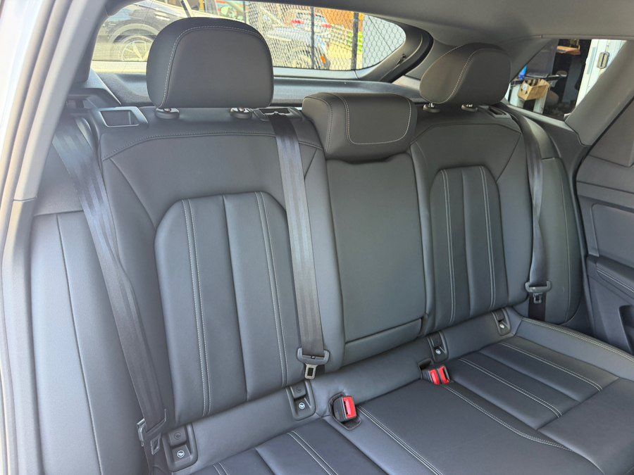 Used 2024 Audi Q4 e-tron Premium Plus w/ Premium Plus AWD/4WD image 37