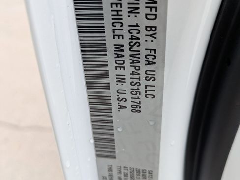 New 2026 Jeep Grand Wagoneer 4WD w/ Premium Group I image 35