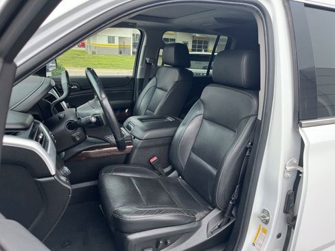Used 2019 GMC Yukon XL SLT w/ Open Road Package RWD image 23