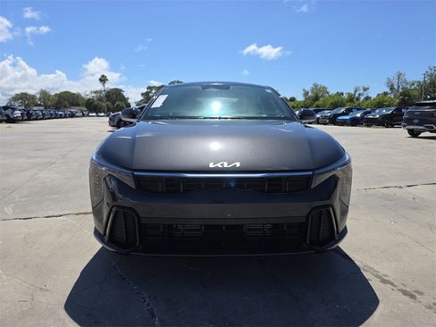 New 2025 Kia K4 GT-Line Turbo image 3