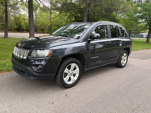 Used 2014 Jeep Compass Latitude w/ Sun/Sound Group AWD/4WD image 1