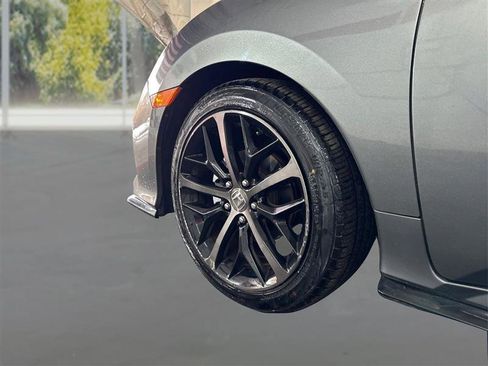 Used 2020 Honda Civic Sport image 17