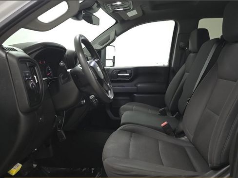 Used 2024 Chevrolet Silverado 2500 Custom RWD image 8