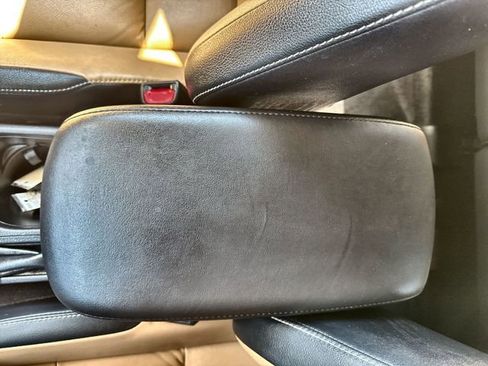 Used 2016 Toyota RAV4 Limited w/ Advanced Technology Package image 28