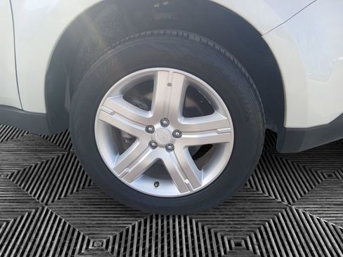 Used 2010 Subaru Forester 2.5X Premium image 9