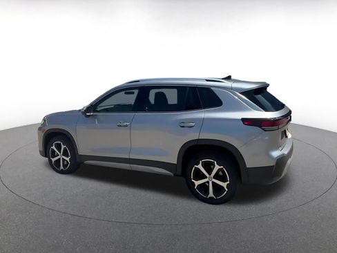 Used 2026 Volkswagen Tiguan SE AWD/4WD image 9