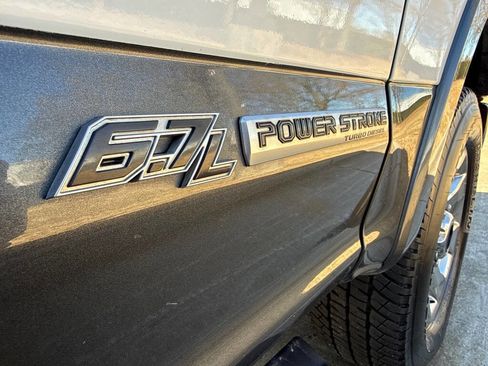 Used 2019 Ford F250 Lariat w/ Chrome Package image 8