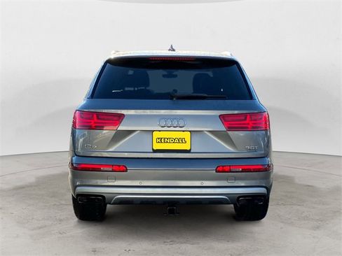 Used 2017 Audi Q7 3.0T Premium image 5