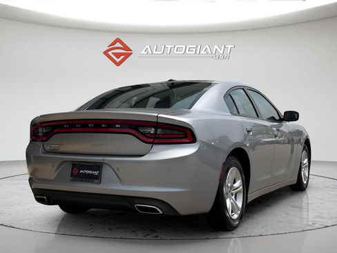 Used 2016 Dodge Charger SE w/ Popular Equipment Group RWD image 18