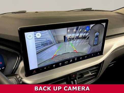 Used 2023 Ford Escape Platinum AWD/4WD image 13