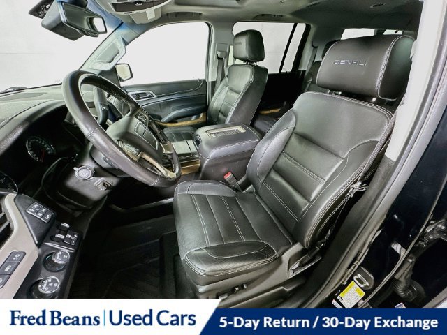 Used 2018 GMC Yukon XL Denali w/ Open Road Package AWD/4WD image 29