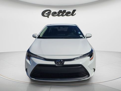 Certified 2023 Toyota Corolla LE FWD image 2