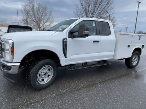 New 2026 Ford F350 XL w/ XL Chrome Package image 6