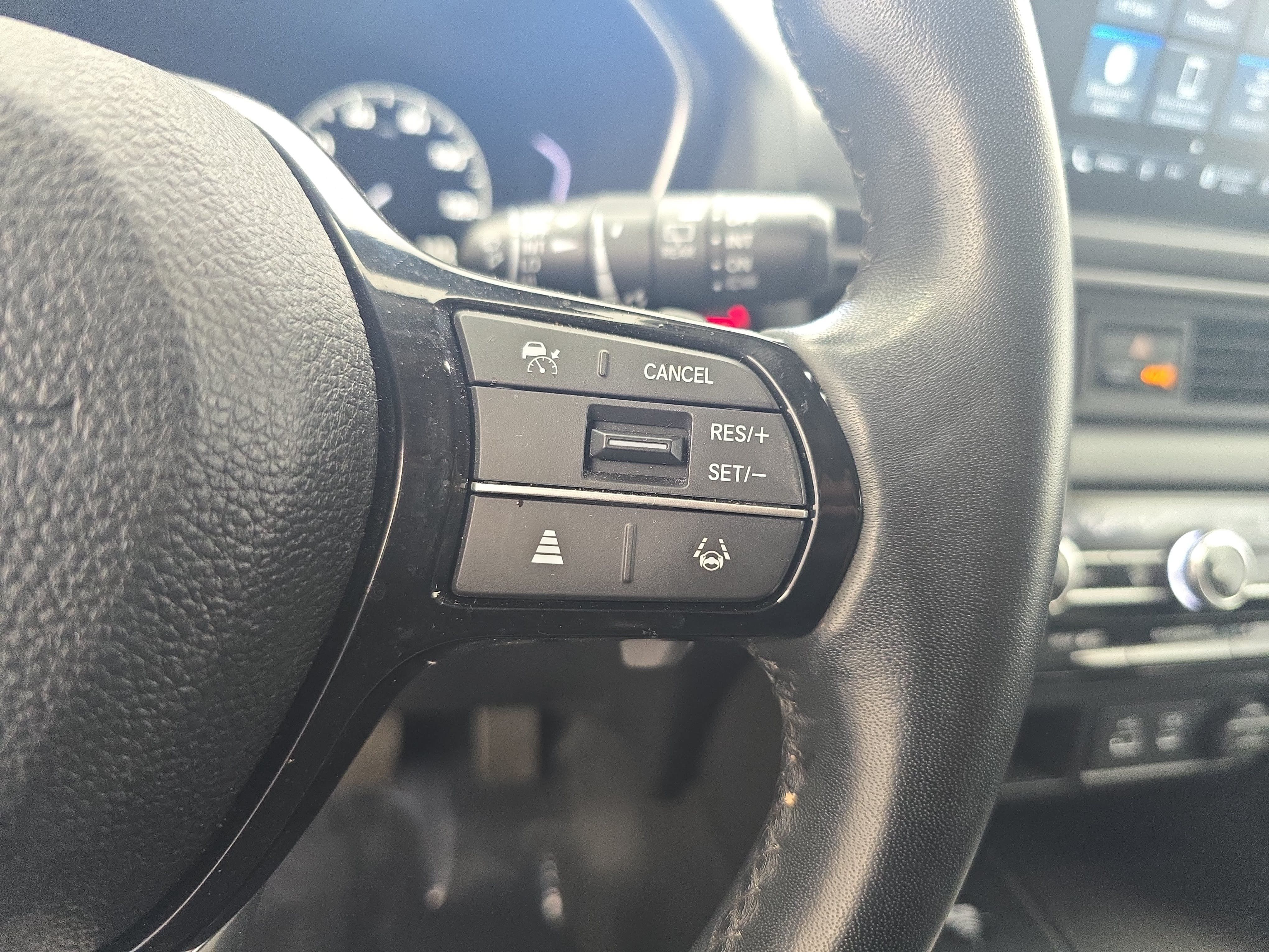 Certified 2024 Honda Pilot Touring image 19