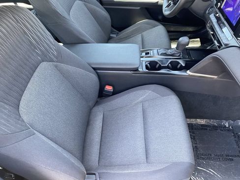 Certified 2025 Toyota Camry LE FWD image 13