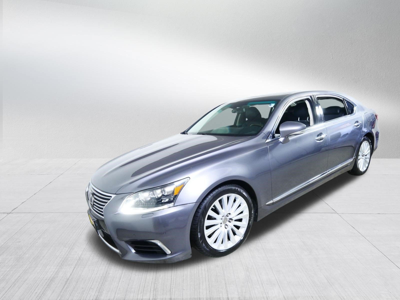 Used 2013 Lexus LS 460 L AWD/4WD image 3