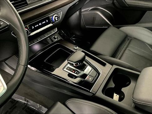 Used 2024 Audi Q5 2.0T Premium Plus image 17