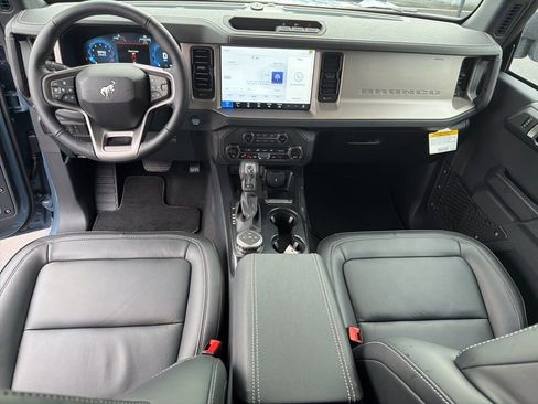 New 2025 Ford Bronco Outer Banks AWD/4WD image 14