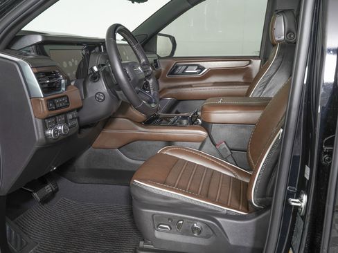 Used 2026 GMC Yukon XL Denali Ultimate image 17