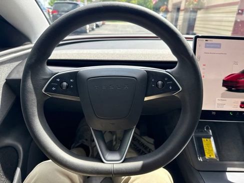 Used 2024 Tesla Model 3 Standard Range RWD image 22