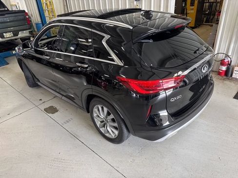 Used 2019 INFINITI QX50 Pure AWD/4WD image 9