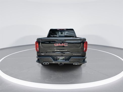 New 2026 GMC Sierra 1500 Denali w/ Denali Reserve Package image 7