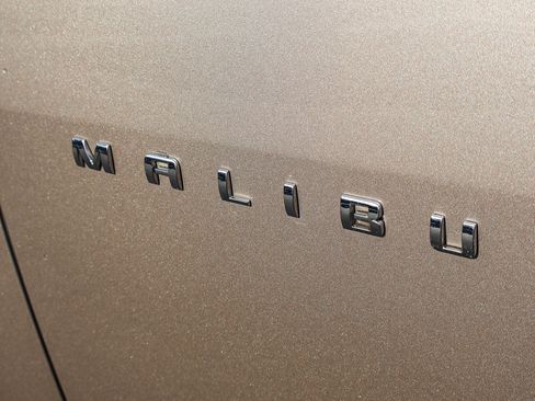 Used 2023 Chevrolet Malibu LT image 25