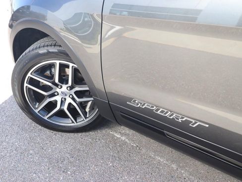 Certified 2017 Ford Explorer Sport image 3