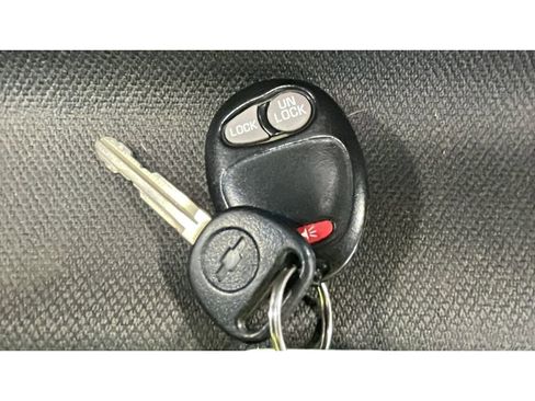 Used 2006 Chevrolet Colorado LT w/ LT Preferred Equipment Group AWD/4WD image 19