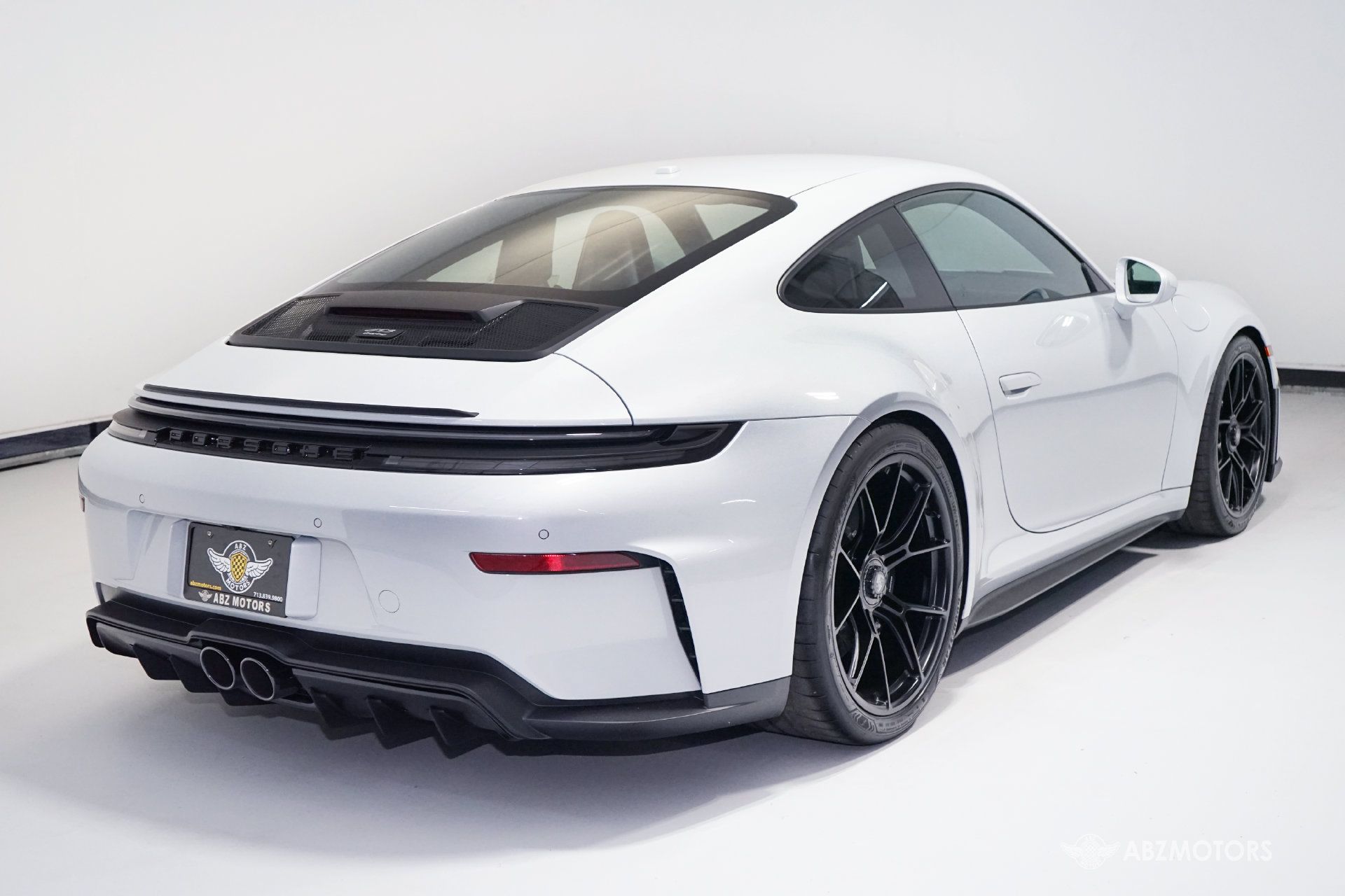 Used 2026 Porsche 911 GT3 RWD image 6