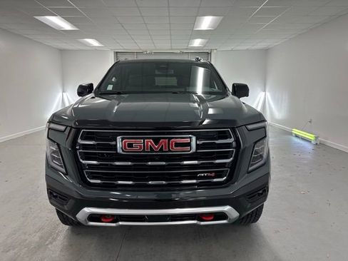 Used 2026 GMC Yukon AT4 image 2