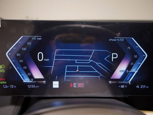 Used 2026 BMW iX xDrive45 w/ Premium Package image 20