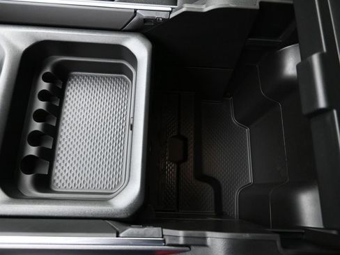 New 2026 RAM 1500 Laramie AWD/4WD image 21