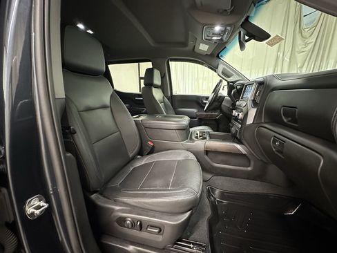 Certified 2021 GMC Sierra 1500 SLT w/ SLT Premium Package AWD/4WD image 16