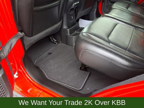 Used 2022 Jeep Wrangler Unlimited Sahara image 13