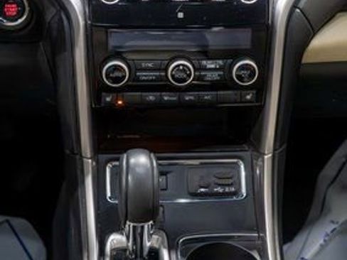 Used 2020 Subaru Ascent Limited w/ Technology Package AWD/4WD image 15