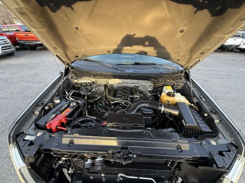 Used 2014 Ford F150 Lariat w/ Equipment Group 501A Mid image 39