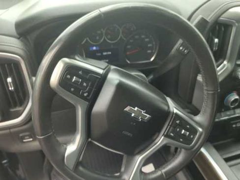 Used 2022 Chevrolet Silverado 1500 LT Trail Boss w/ Safety Package AWD/4WD image 7